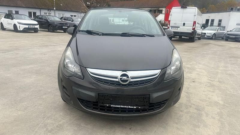 Grau Gebraucht 2014 Opel Corsa Energy Limousine | 3.800 € (Guter Preis) - Bild 1/4