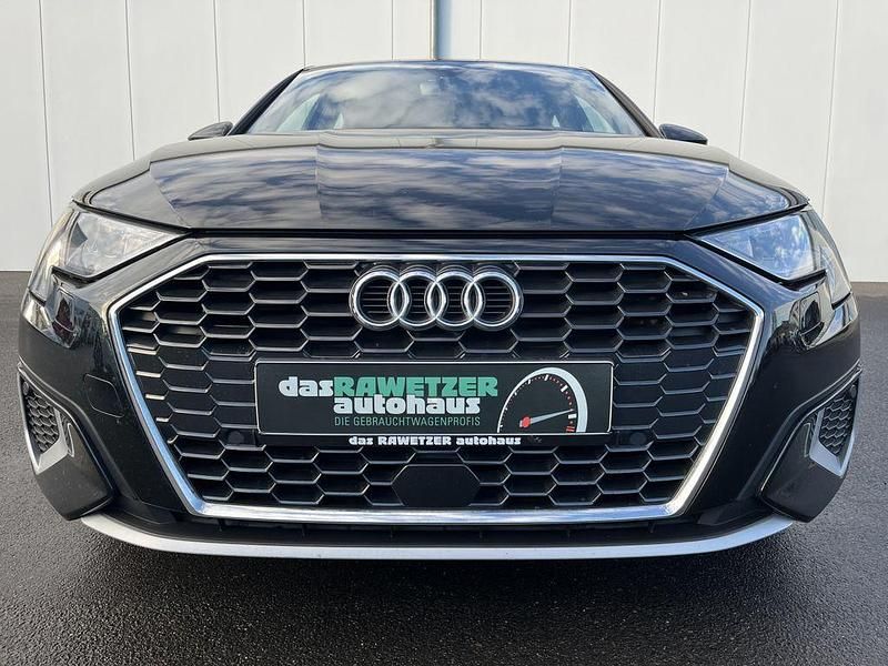 Gebraucht Audi A3 Advanced 150 PS (110 kW) 2022 Mythosschwarz Limousine