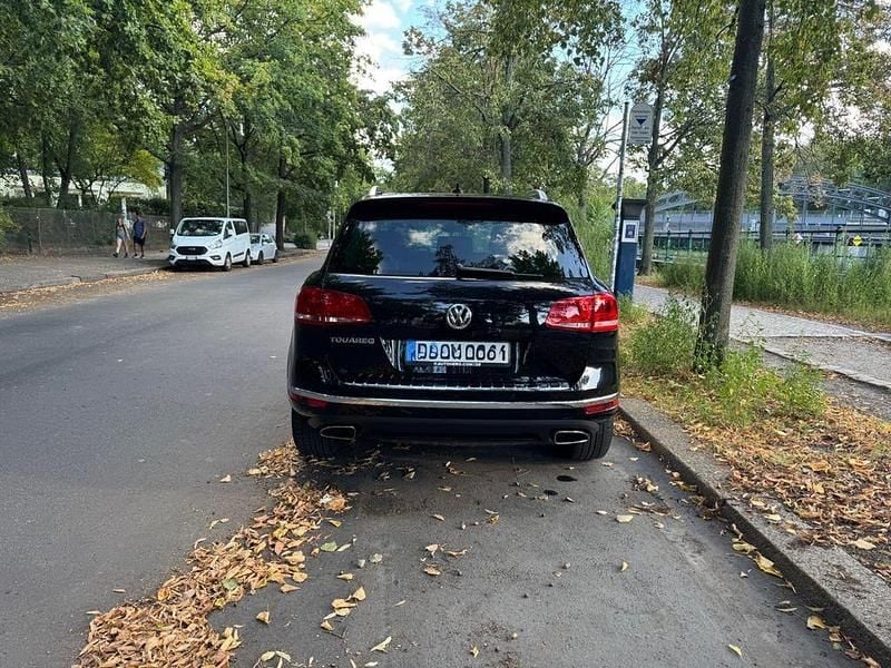 Gebraucht VW Touareg Exclusive 262 PS (192 kW) 2015 Schwarz SUV