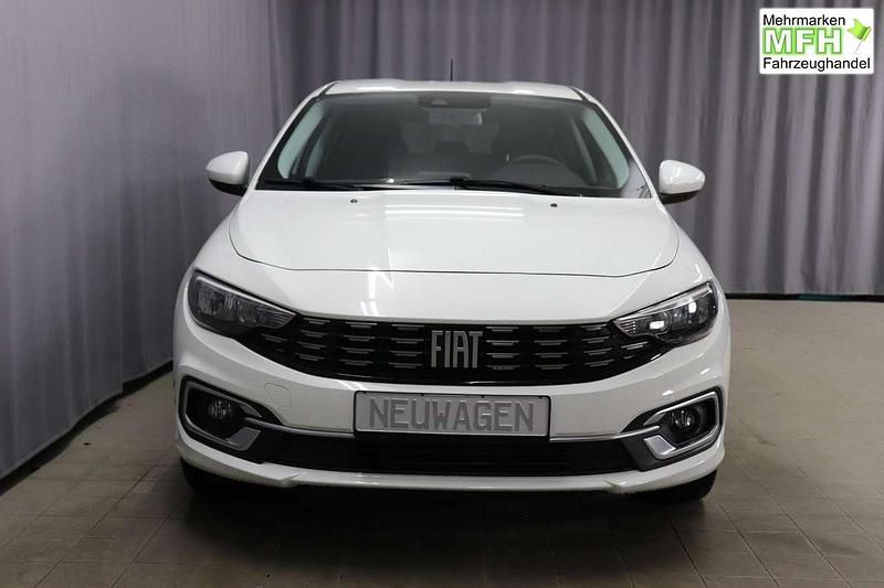 Gebraucht Fiat Tipo City Life 101 PS (74 kW) 2022 Gelato weiß uni Limousine