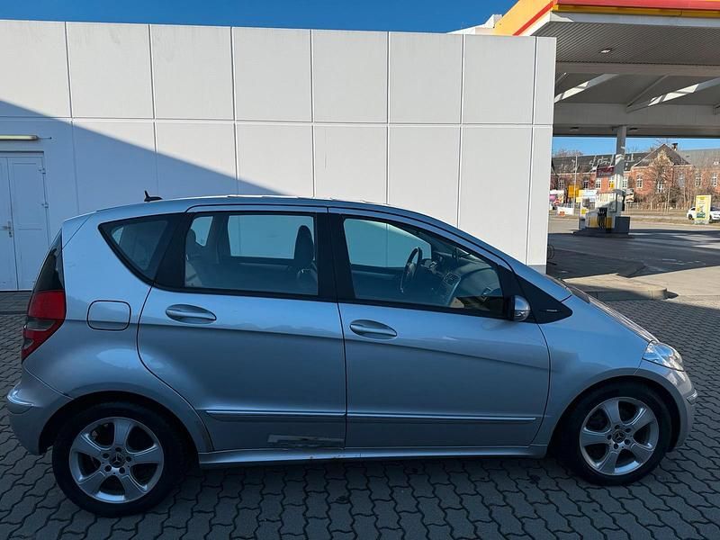 Gebraucht Mercedes A200 136 PS (100 kW) 2005 Grau Kleinwagen