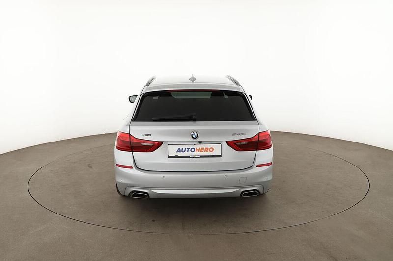 Gebraucht BMW 540 340 PS (250 kW) 2019 Grau Kombi