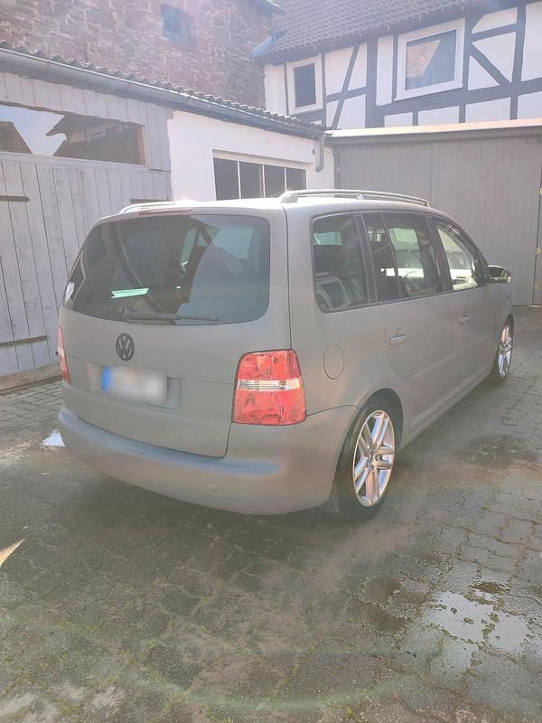 Gebraucht VW Touran 105 PS (77 kW) 2005 Grau Van / Kleinbus
