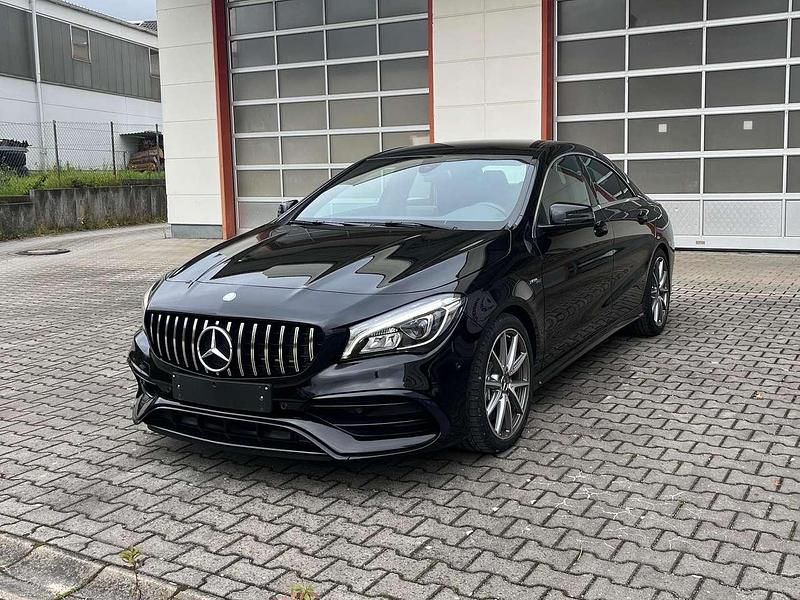 Schwarz Gebraucht 2016 Mercedes CLA45 AMG AMG Coupé | 35.500 € (Etwas zu teuer) - Bild 1/4