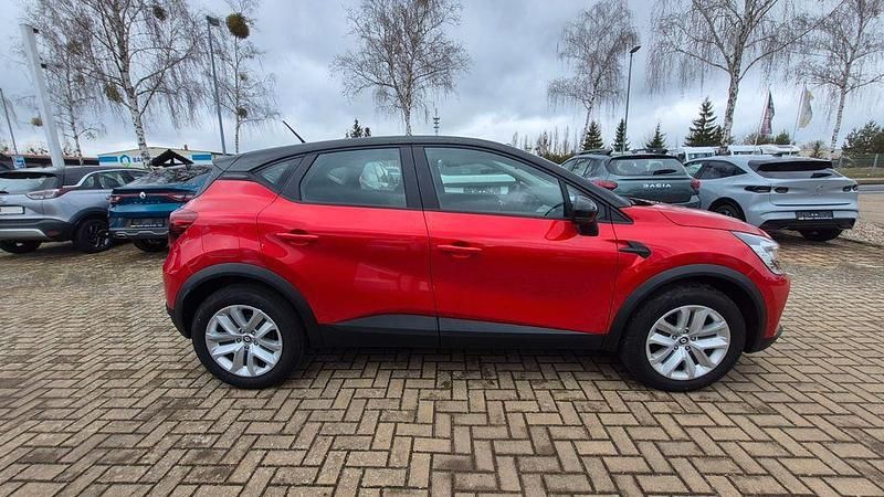 Second-hand Renault Captur Evolution 91 CP (66 kW) 2023 Roșu SUV