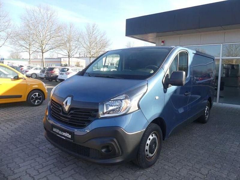 Gebraucht Renault Trafic Komfort 95 PS (69 kW) 2018 Blau Van / Kleinbus