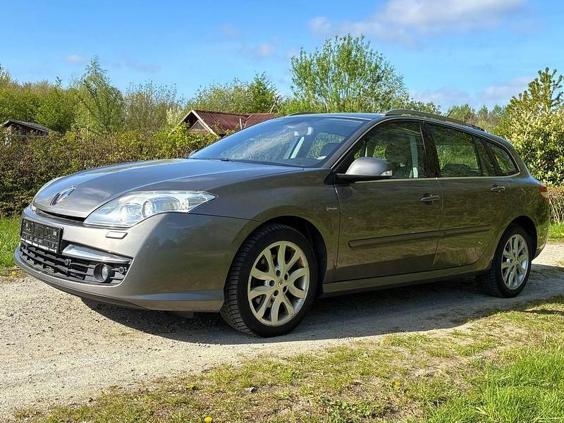 Gebraucht Renault Laguna III Initiale 173 PS (127 kW) 2008 Grau Limousine