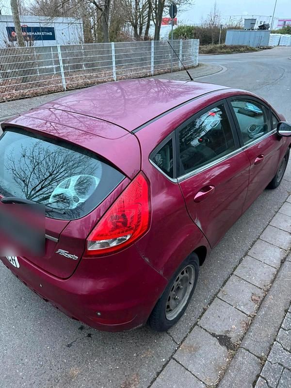 Gebraucht Ford Fiesta 2009 Rot Kleinwagen