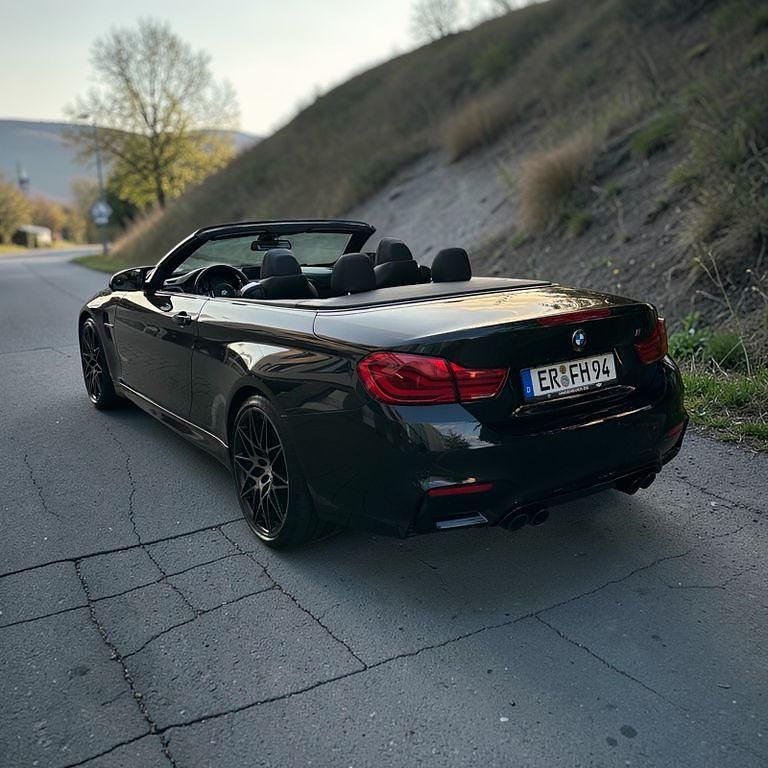 Gebraucht BMW M4 Cabriolet Performance 450 PS (330 kW) 2018 Schwarz Cabrio