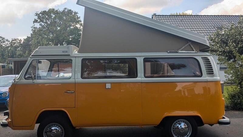 Gelb Gebraucht 1977 VW T2 Van | 46.000 € - Bild 1/4