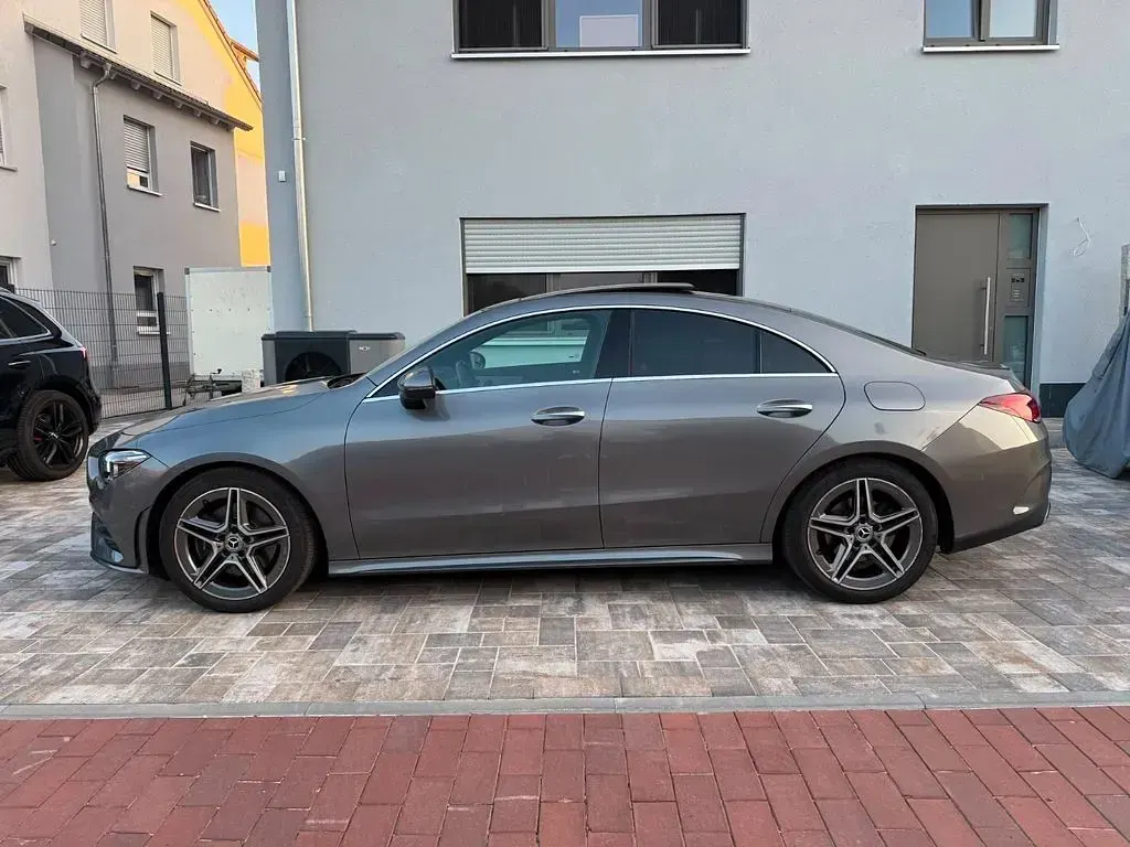Gebraucht Mercedes CLA200 AMG line 163 PS (119 kW) 2022 Grau Coupé