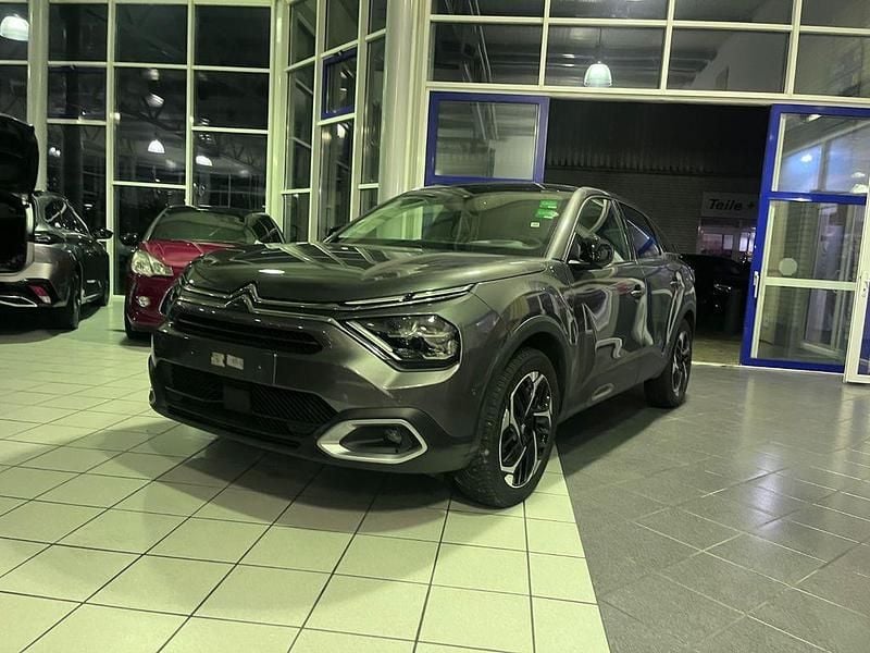 Grau Gebraucht 2024 Citroën C4 Limousine | 17.700 € (Superpreis) - Bild 1/4