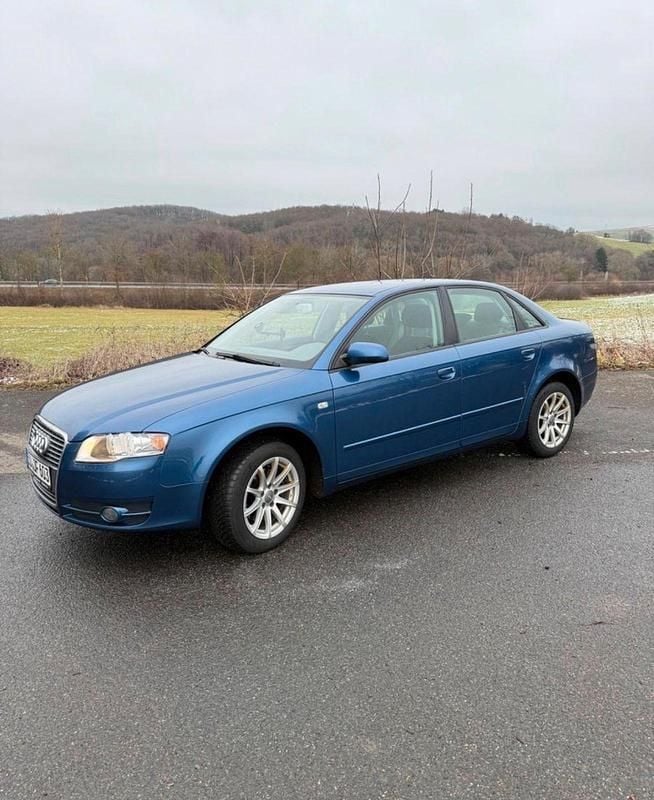 Gebraucht Audi A4 130 PS (95 kW) 2006 Blau Limousine