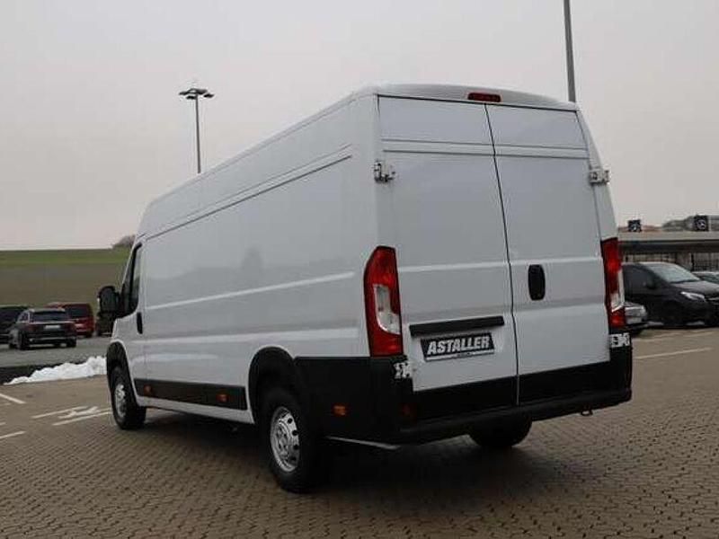 Gebraucht Opel Movano 140 PS (102 kW) 2022 Weiss Van