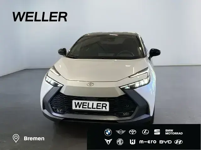 Neu Toyota C-HR 178 PS (130 kW) 2025 Platinumweiss perleffekt/schwa SUV