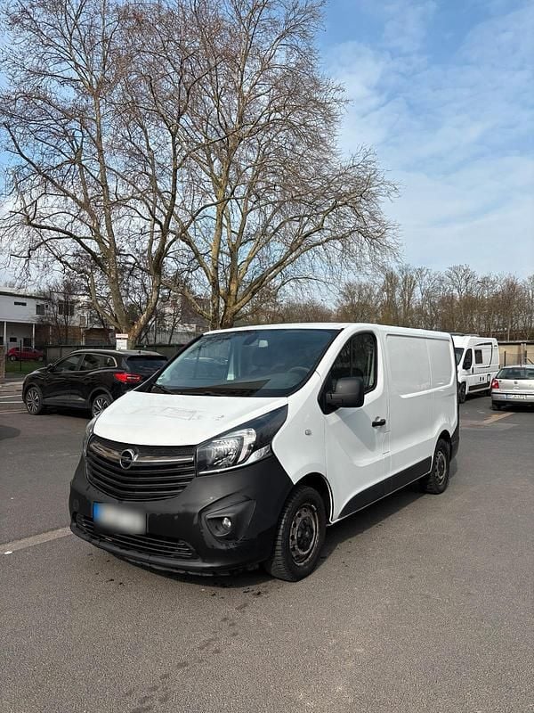 Gebraucht Opel Vivaro 118 PS (86 kW) 2014 Weiß Van / Kleinbus