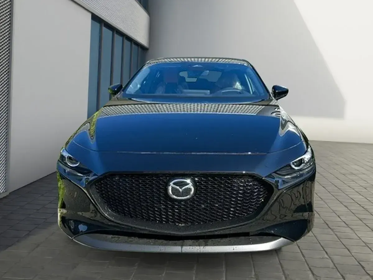Neu Mazda 3 Nagisa 140 PS (102 kW) 2025