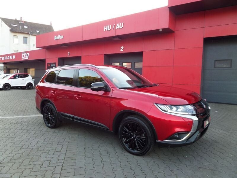 Rot Gebraucht 2020 Mitsubishi Outlander Spirit+ SUV | 19.650 € (Guter Preis) - Bild 1/4