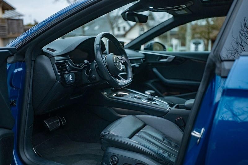 Gebraucht Audi A5 Sportback S-Line 252 PS (185 kW) 2019 Blau Kleinwagen