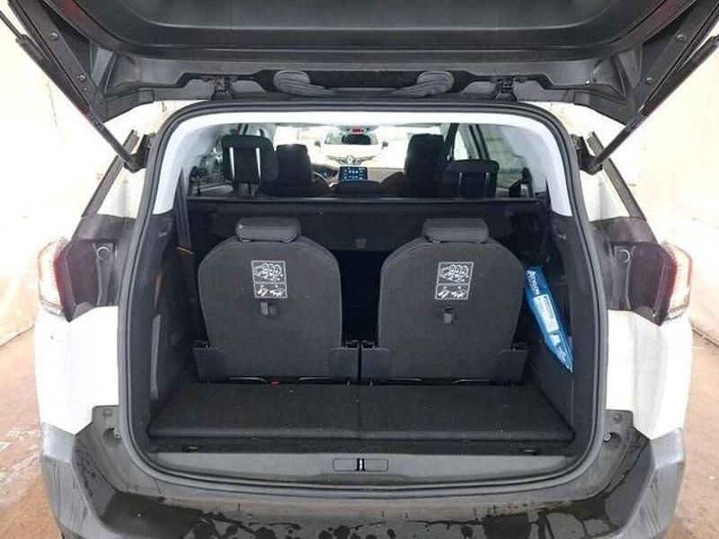 Gebraucht Peugeot 5008 Active 131 PS (96 kW) 2019 Lack weiss banquise/deckende lac Limousine