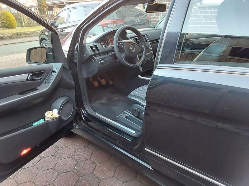 Gebraucht Mercedes B180 109 PS (80 kW) 2008 Schwarz Van / Kleinbus