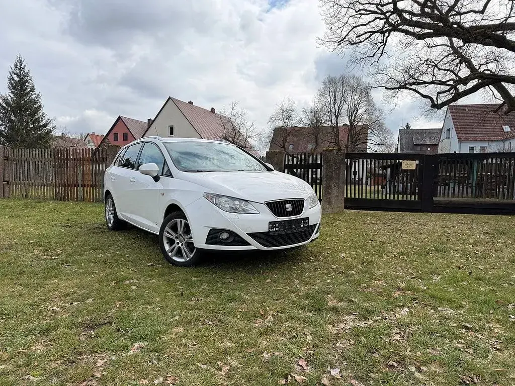 Gebraucht Seat Ibiza Style 86 PS (63 kW) 2012 Silber Limousine