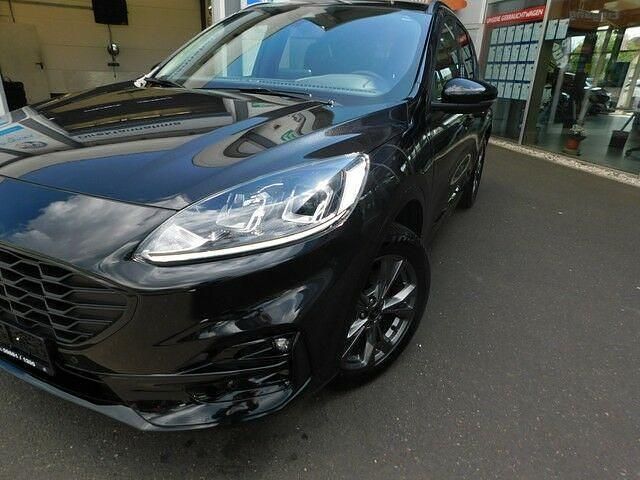 Gebraucht Ford Kuga ST-Line 152 PS (111 kW) 2022 Obsidianschwarz metallic SUV