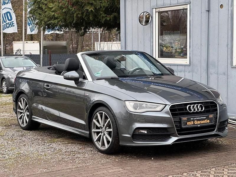 Grau Gebraucht 2015 Audi A3 Cabriolet S-Line Cabrio | 11.990 € (Guter Preis) - Bild 1/4