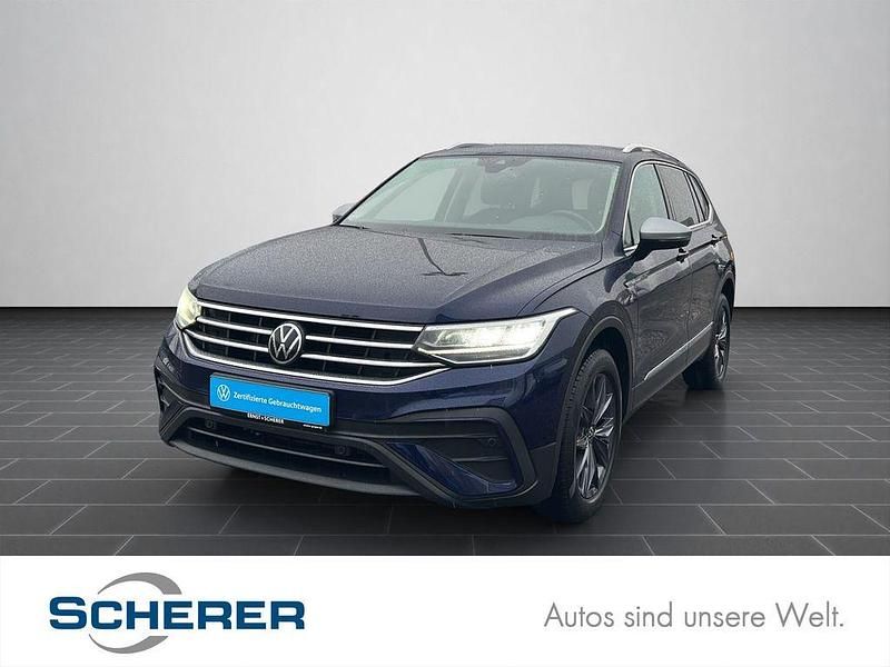 Gebraucht VW Tiguan Allspace Life 150 PS (110 kW) 2022 Blau SUV