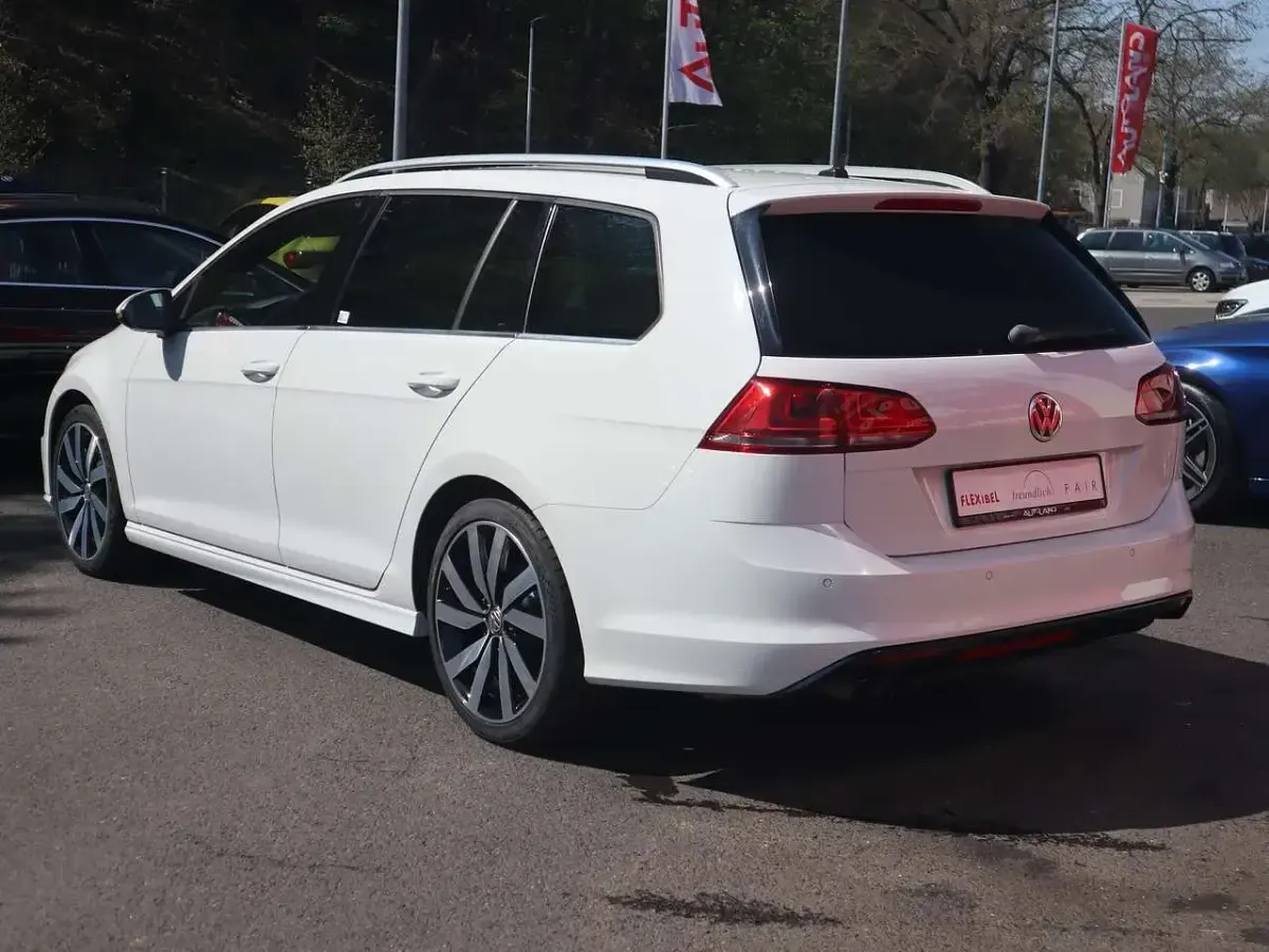 Gebraucht VW Golf VII R-line 150 PS (110 kW) 2016 Weiß Kombi