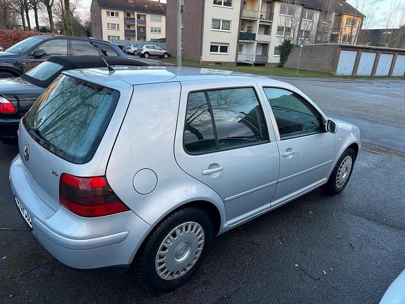 Gebraucht VW Golf III 102 PS (75 kW) 1999 Grau Limousine