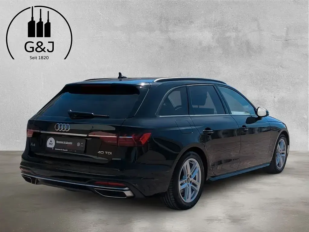 Gebraucht Audi A4 Advanced 204 PS (150 kW) 2023 Schwarz Kombi