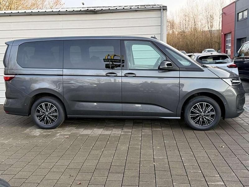 Neu VW Multivan Business 150 PS (110 kW) 2026 Indiumgrau metallic Van / Kleinbus