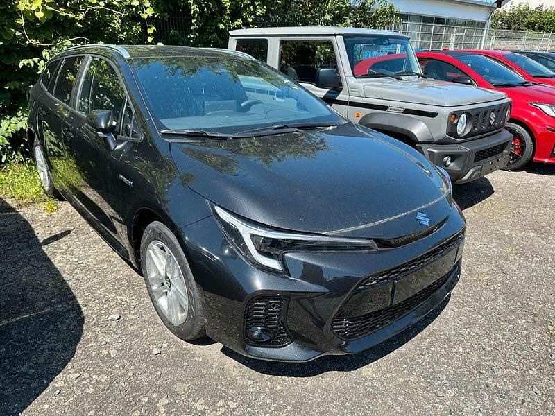 Neu Suzuki Swace 140 PS (102 kW) 2025 Schwarz Kombi
