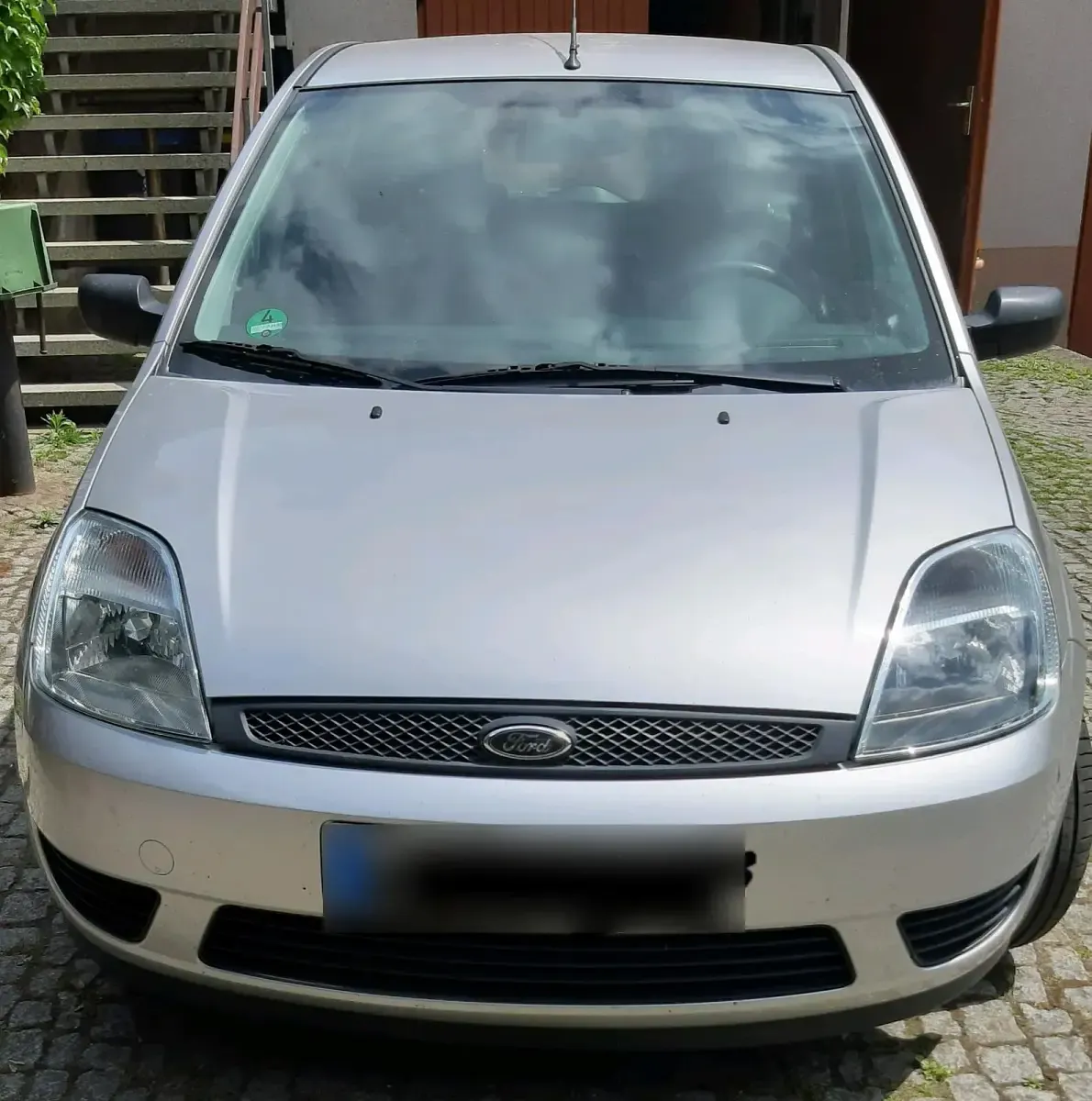 Gebraucht Ford Fiesta 60 PS (44 kW) 2001 Grau Kleinwagen