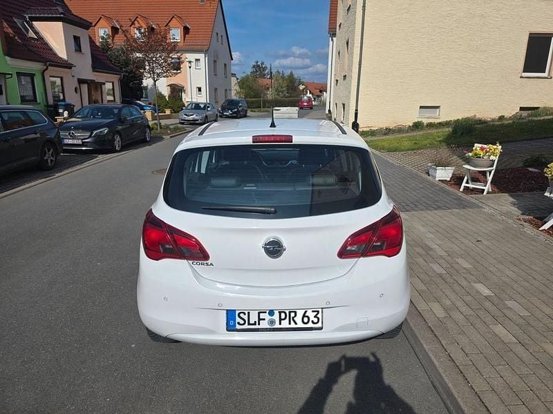 Gebraucht Opel Corsa Innovation 69 PS (50 kW) 2015 Weiß Kleinwagen