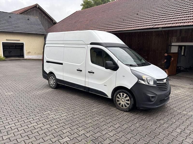 Weiß Gebraucht 2018 Opel Vivaro Van | 8.500 € - Bild 1/4