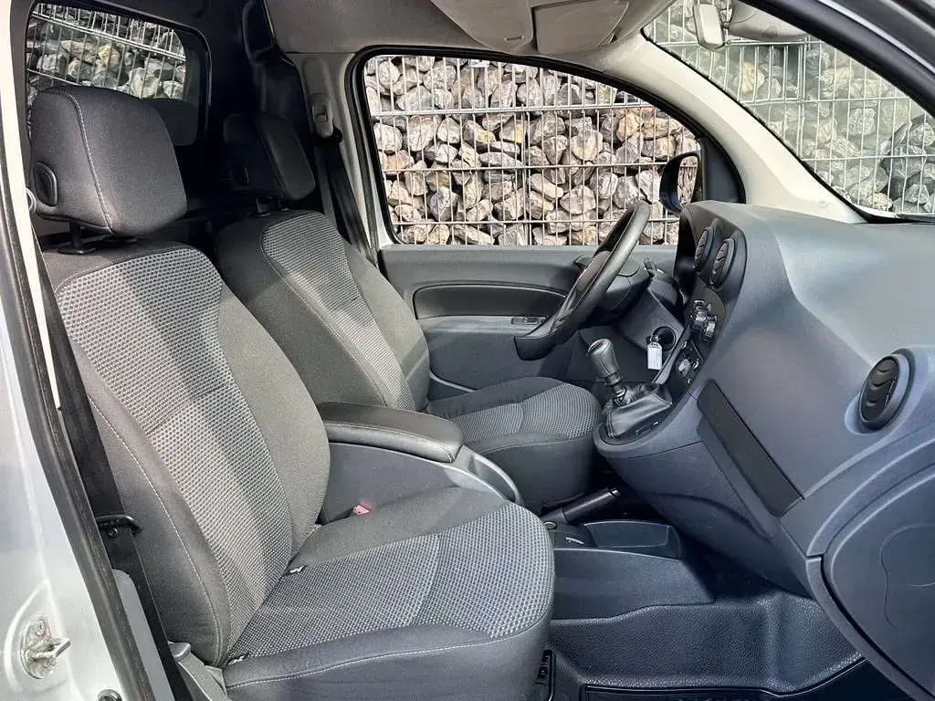 Gebraucht Mercedes Citan 111 110 PS (80 kW) 2018 Silber Van / Kleinbus