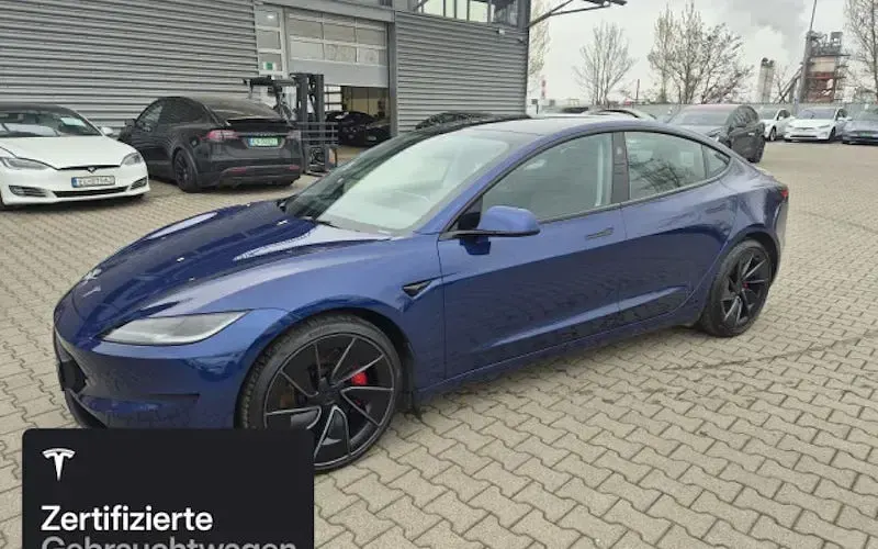 Gebraucht Tesla Model 3 Performance 377 kW (513 PS) 2025 Blau Limousine