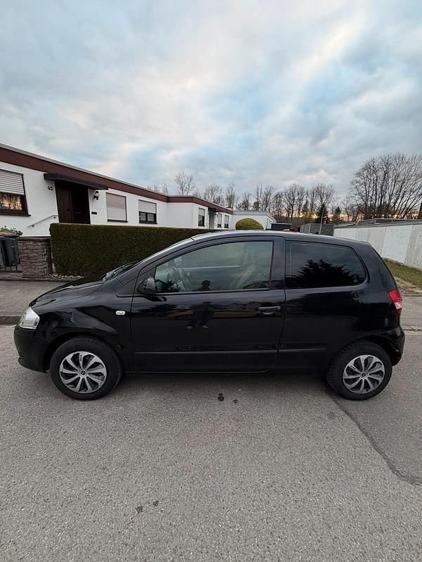 Gebraucht VW Fox 55 PS (40 kW) 2007 Schwarz Kleinwagen