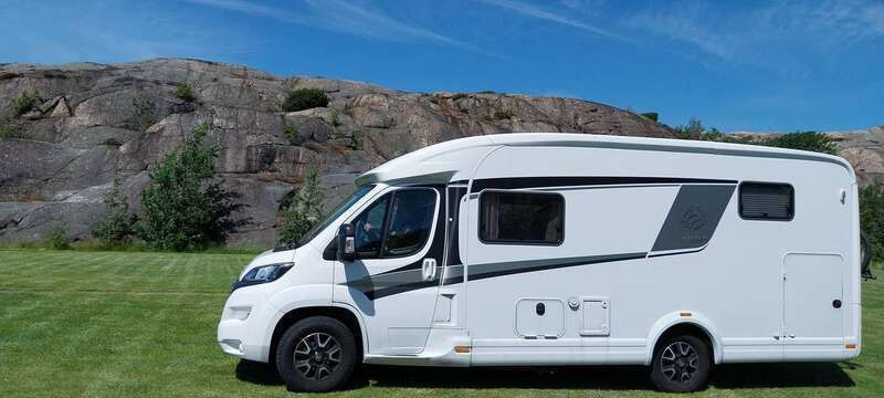 Weiß Gebraucht 2019 Knaus VAN TI Van | 52.000 € - Bild 1/4