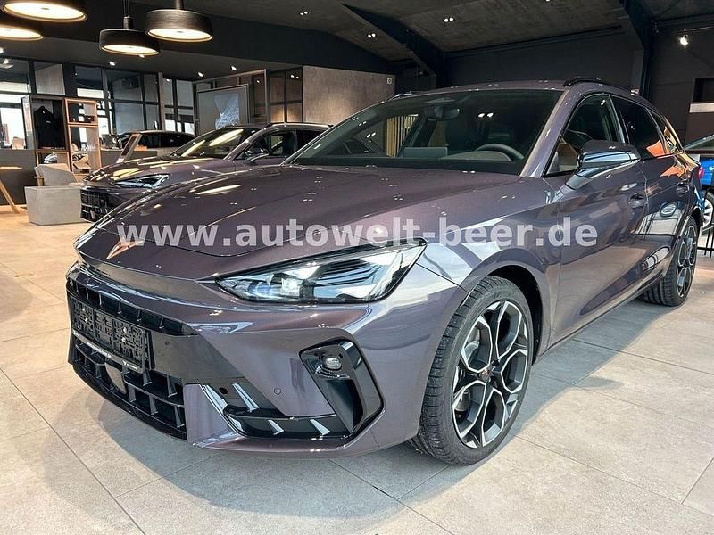 Neu Cupra Leon 204 PS (150 kW) 2025 Violett Limousine