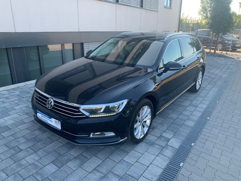 Schwarz Gebraucht 2017 VW Passat Highline Kombi | 15.500 € (Fairer Preis) - Bild 1/4