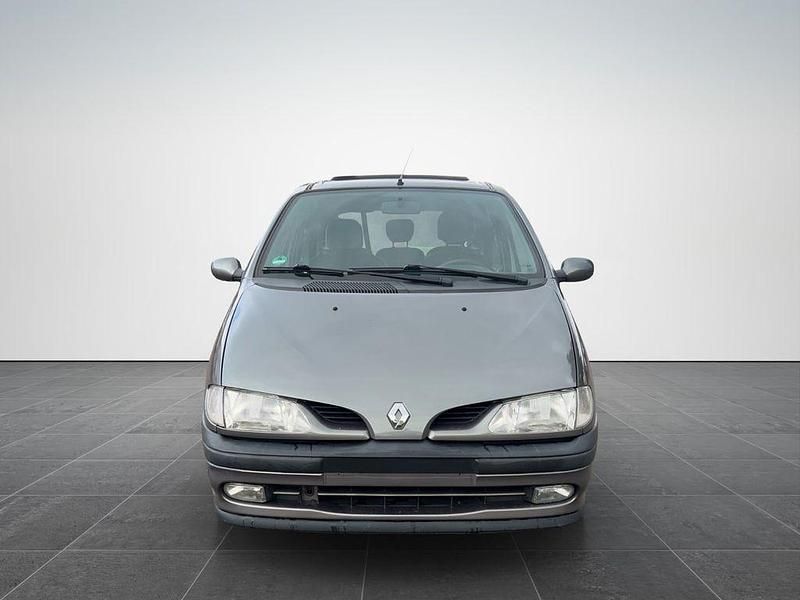 Gebraucht Renault Mégane 109 PS (80 kW) 1999 Other Van / Kleinbus