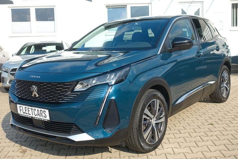 Blau Gebraucht 2022 Peugeot 3008 Allure SUV | 21.400 € (Guter Preis) - Bild 1/4