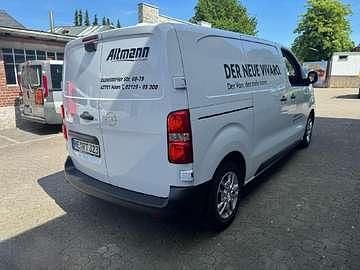 Gebraucht Opel Vivaro Basis 120 PS (88 kW) 2025 Weiß Van / Kleinbus