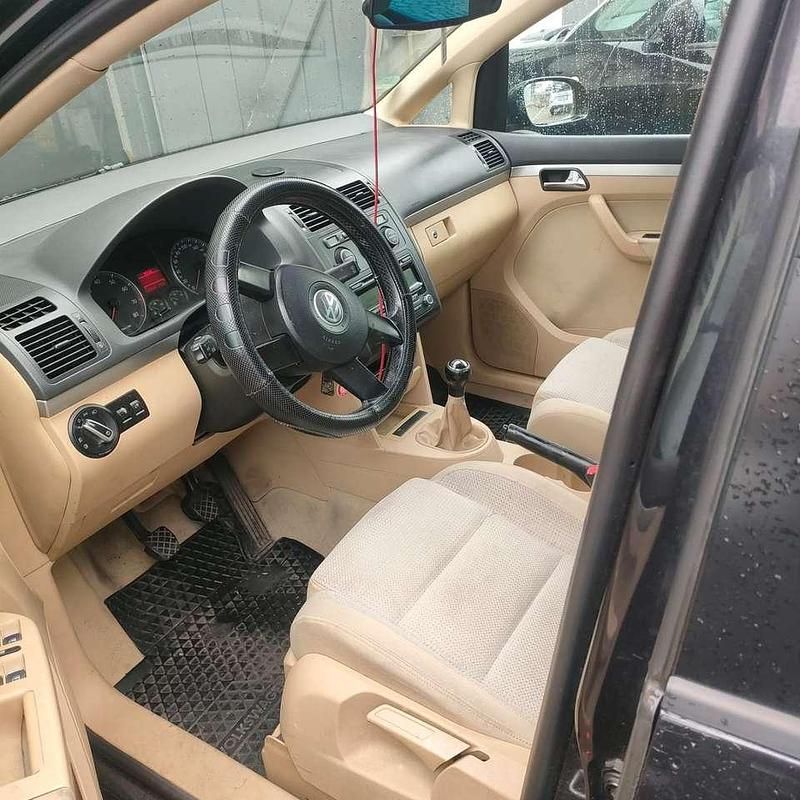 Gebraucht VW Touran Highline 116 PS (85 kW) 2004 Schwarz Van / Kleinbus