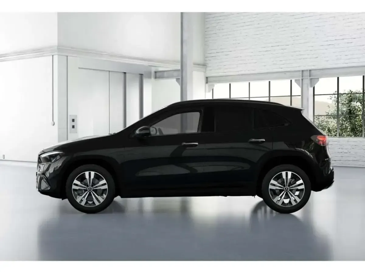 Usata Mercedes GLA200 Progressive 163 CV (119 kW) 2026 Nero SUV