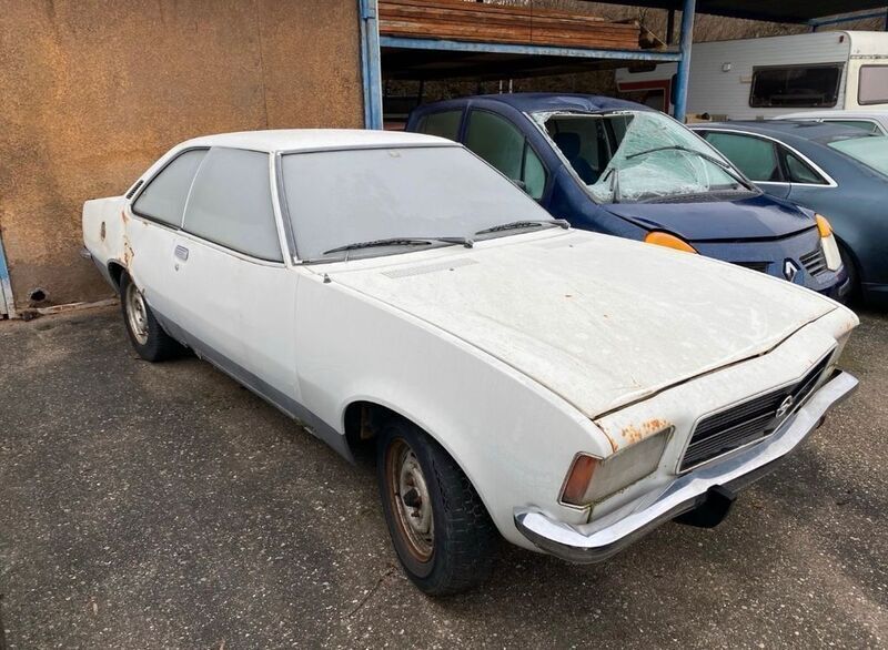 Weiß Gebraucht 1973 Opel Rekord Coupé | 500 € - Bild 1/4