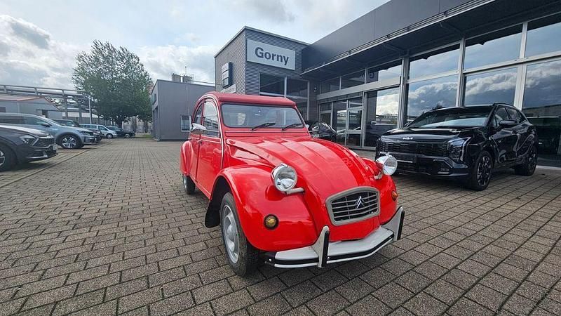 Rot Gebraucht 1987 Citroën 2CV Limousine | 10.890 € - Bild 1/4